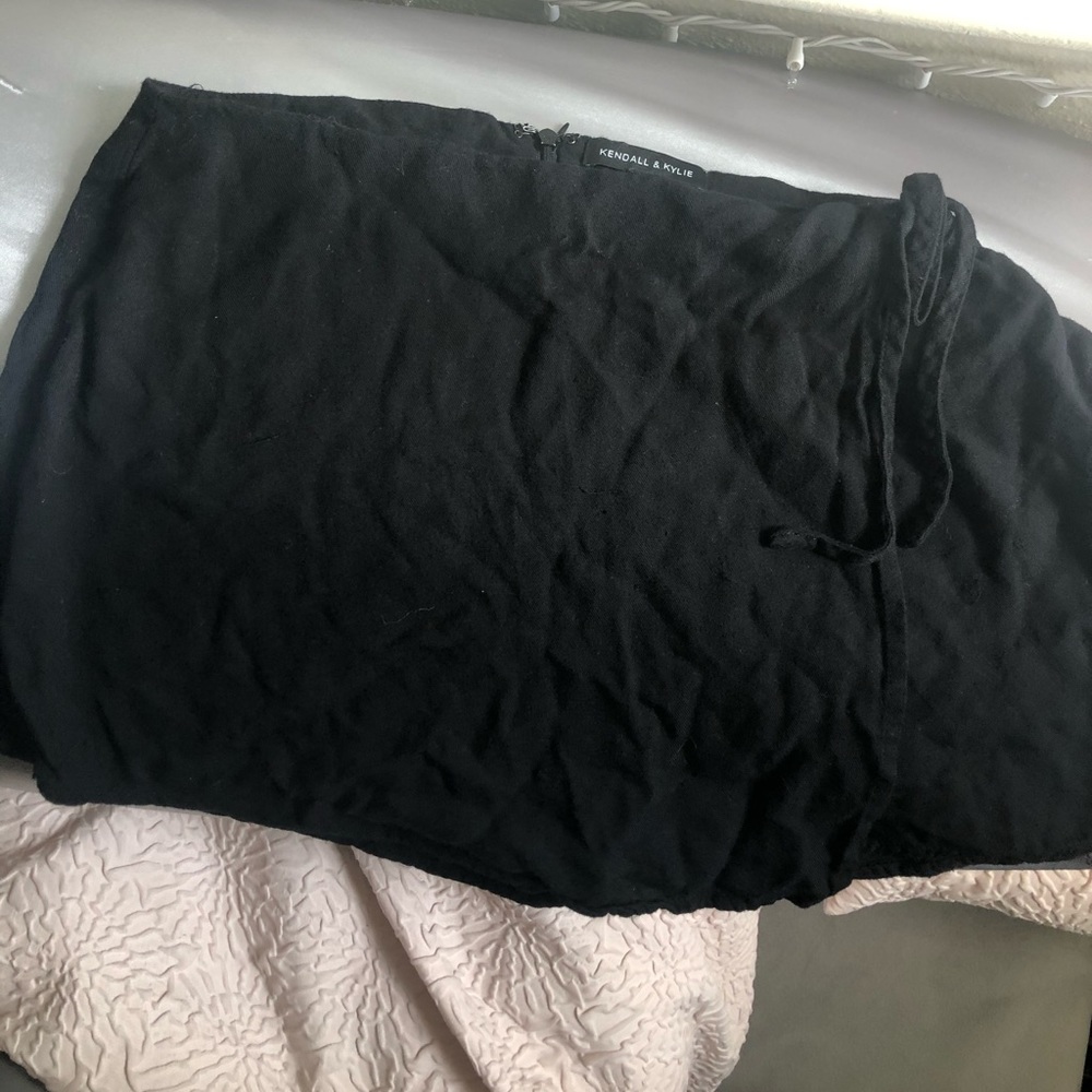 Kendall and Kylie skort